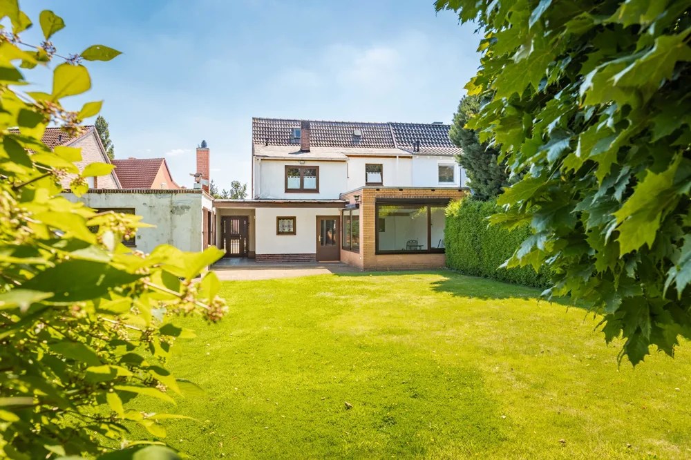 Doppelhaushälfte Langenhagen mit Nähe zum Brinker Park